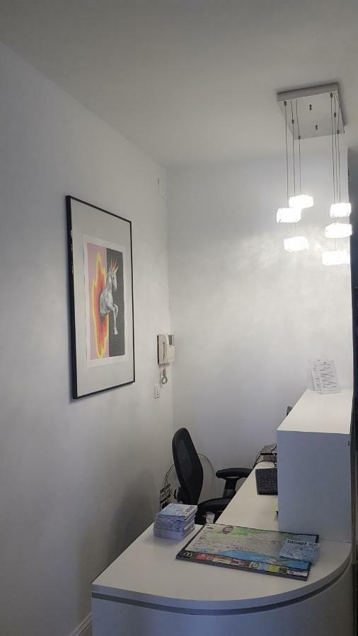Hostel Royalty Albergue Сантандер Екстериор снимка